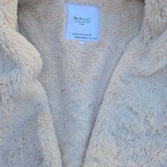 Zara Cream Faux Fur Jacket - Picture 2 of 7